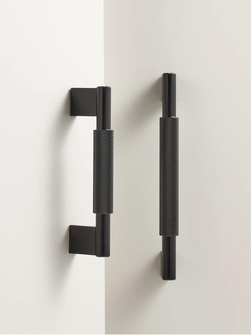 Solid Metal Brass Knurled Textured Handles - GRASSETO
