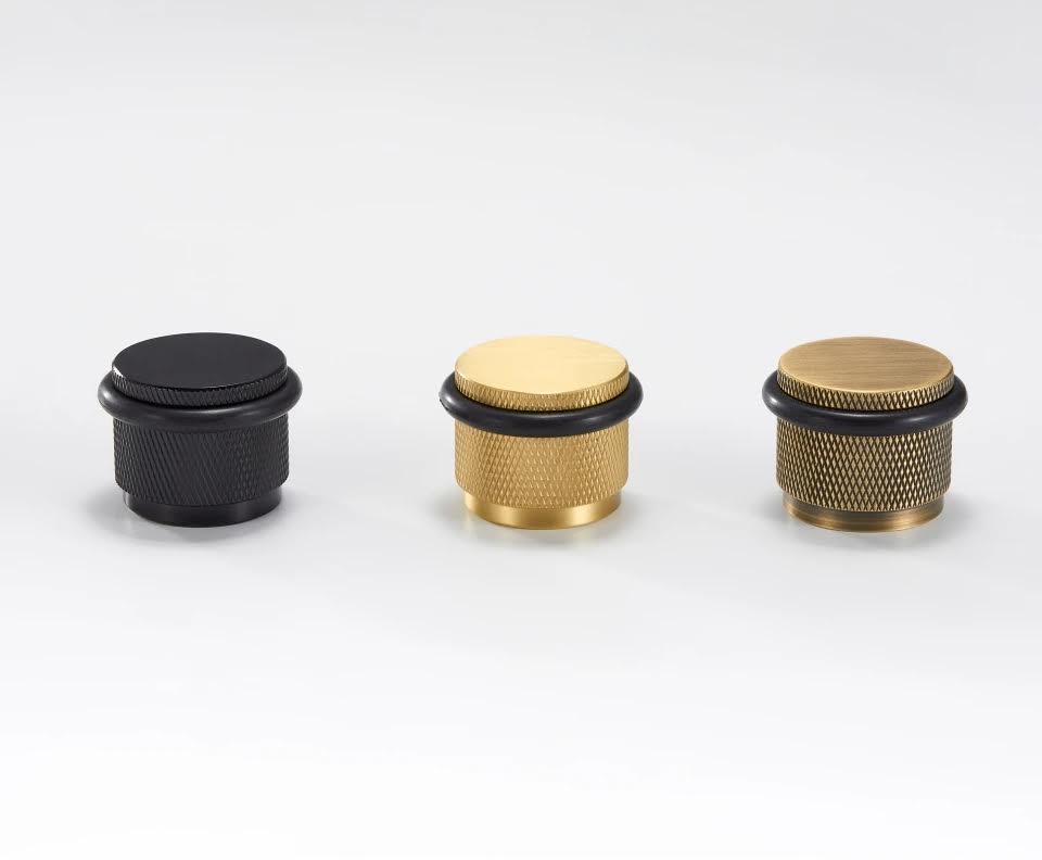 Solid Brass Knurled Door Stopper With Rubber Bumper (Aged Patina Brass)