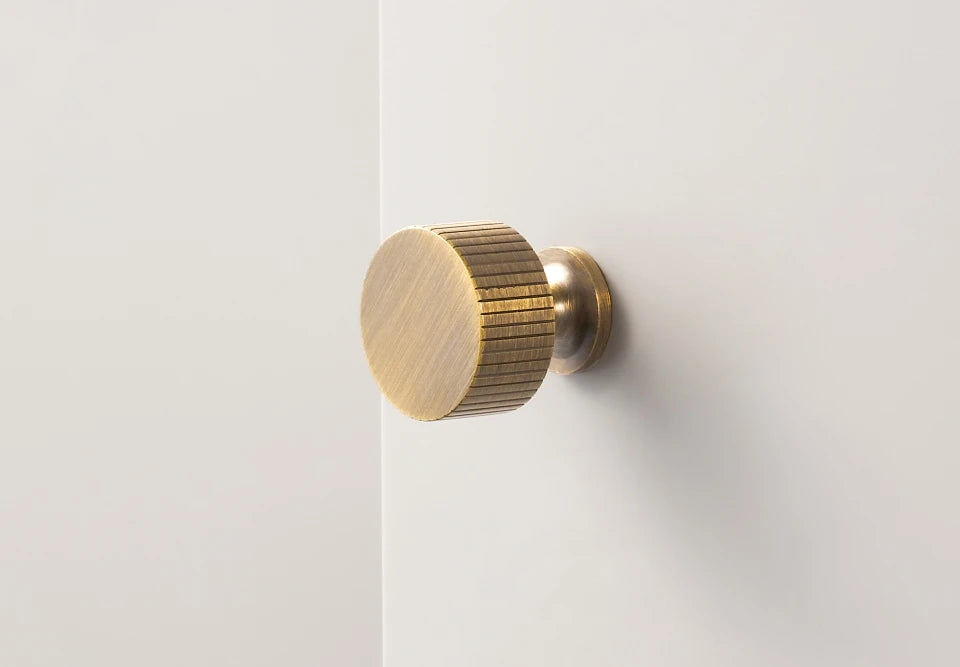 Solid Metal Brass Knurled Textured Handles - ELEGANTE