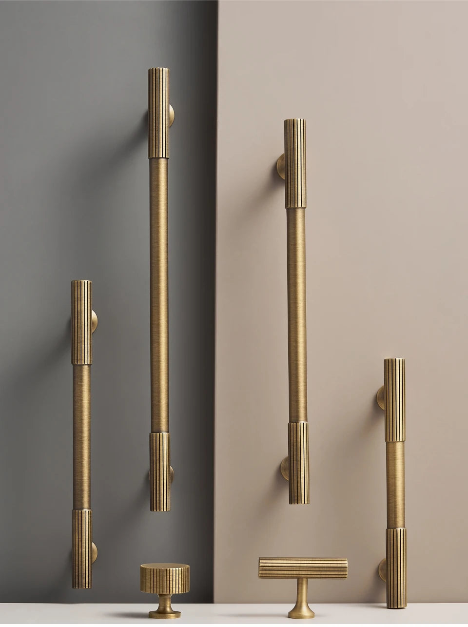 Solid Metal Brass Knurled Textured Handles - ELEGANTE