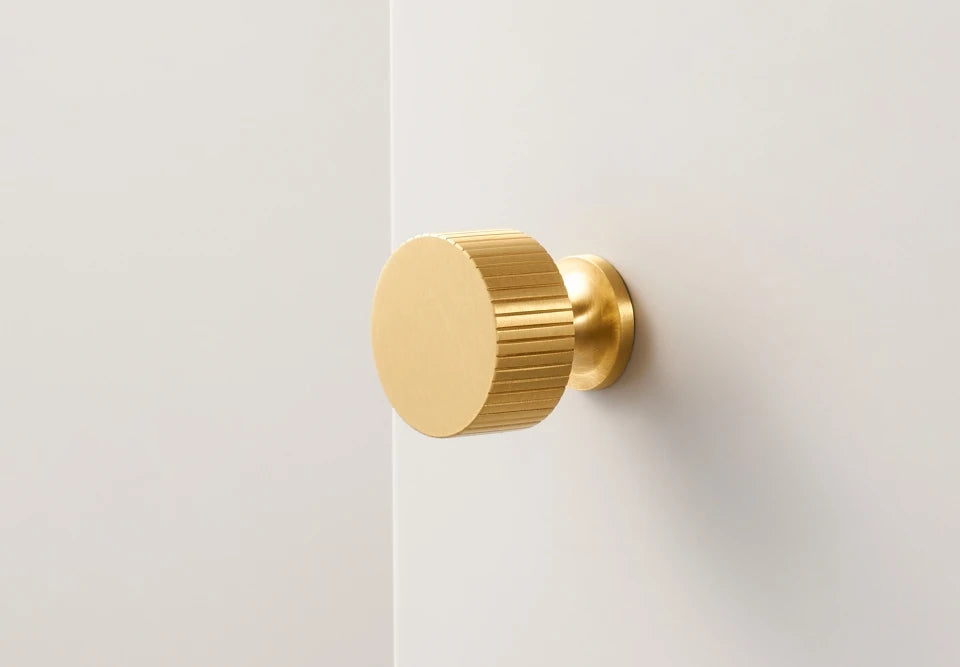 Solid Metal Brass Knurled Textured Handles - ELEGANTE